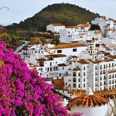 Hotel Villa Frigiliana Hotel 3*