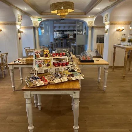 Hotel Villa Frigiliana 3*