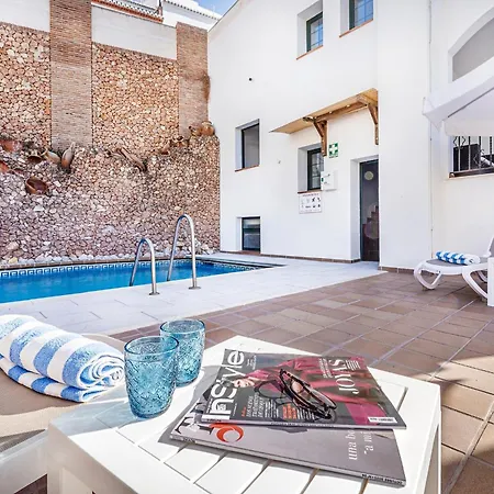 Beneste Hotel 3*