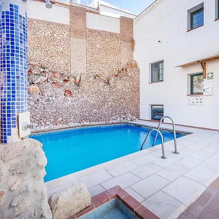 Beneste Hotel 3*
